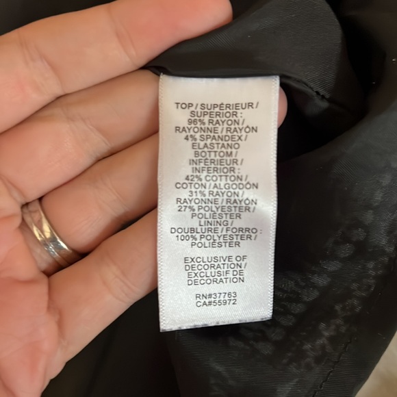 Laundry by Shelli Segal Sleeveless Print Dress - Picture 9 of 9